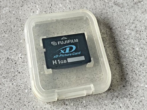 Fujifilm picture card - card, h