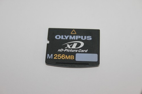 Scheda memoria olympus xd - olympus,