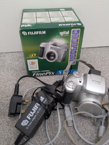 Fujifilm finepix s304 - s304, 3,2